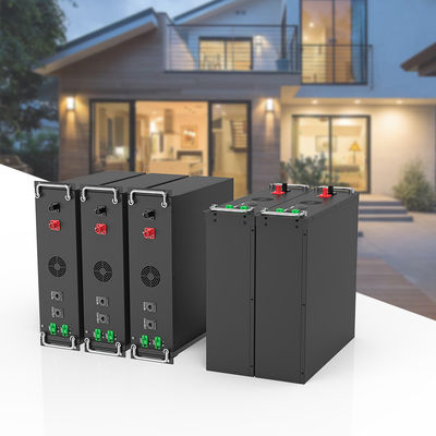 15kwh-750kwh Armoire à rayonnages commerciale Système de stockage d'énergie solaire haute tension